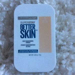 Maybelline SuperStay Better Skin Powder
